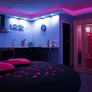 Nuit Vip Sauna Privatif Отель для свиданий Le Rove
