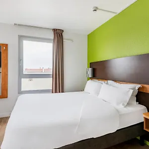 Premiere Classe Centre Gare Part Dieu Отель Лион