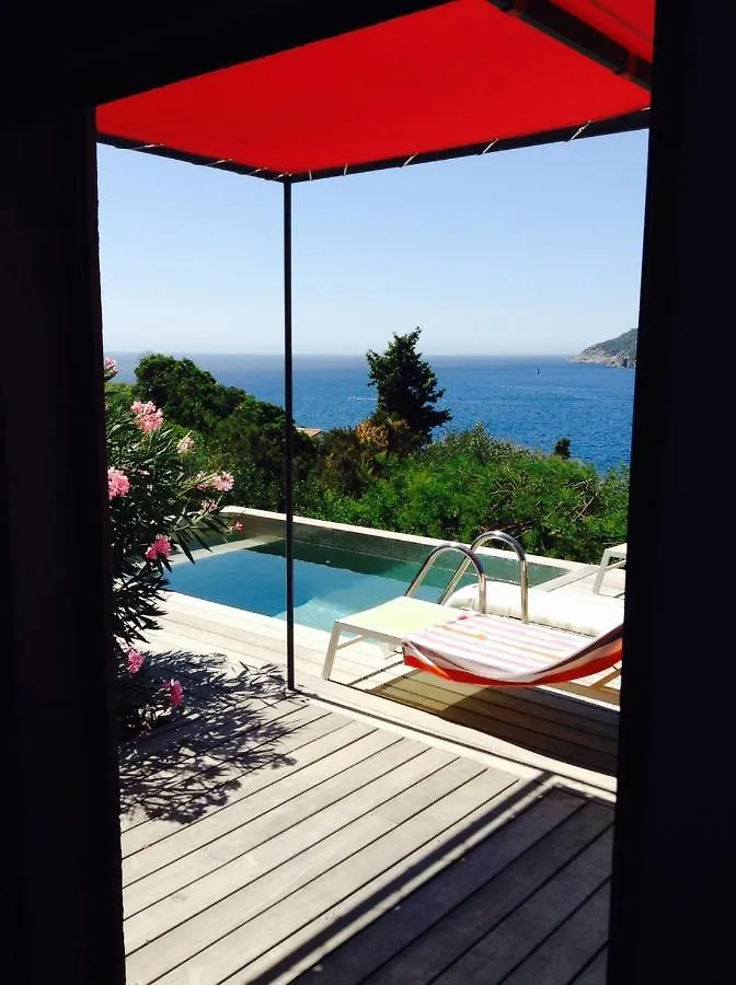 Villa Mirabel Ile du Levant Bed & Breakfast