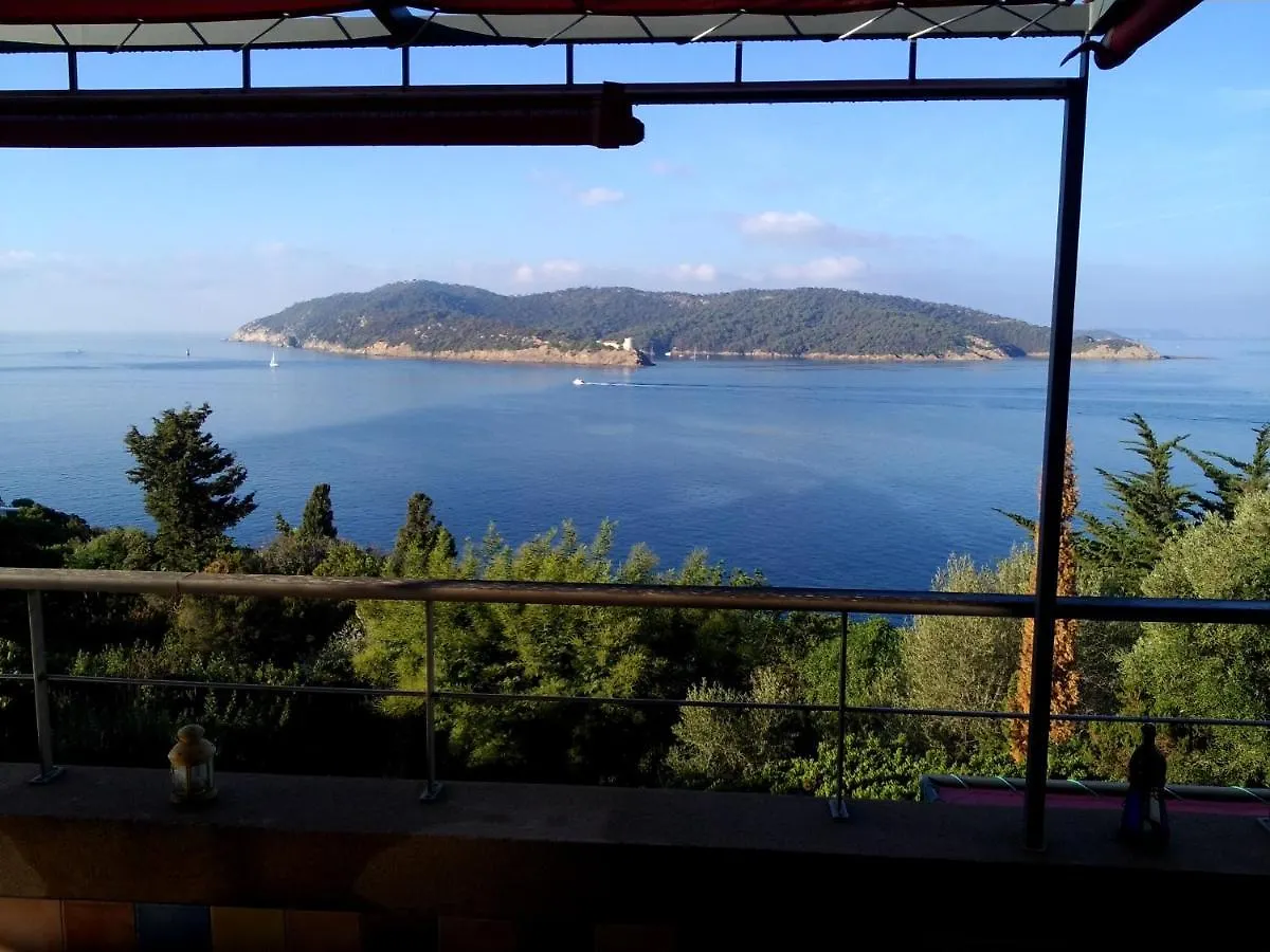 Villa Mirabel Ile du Levant 0*,  France